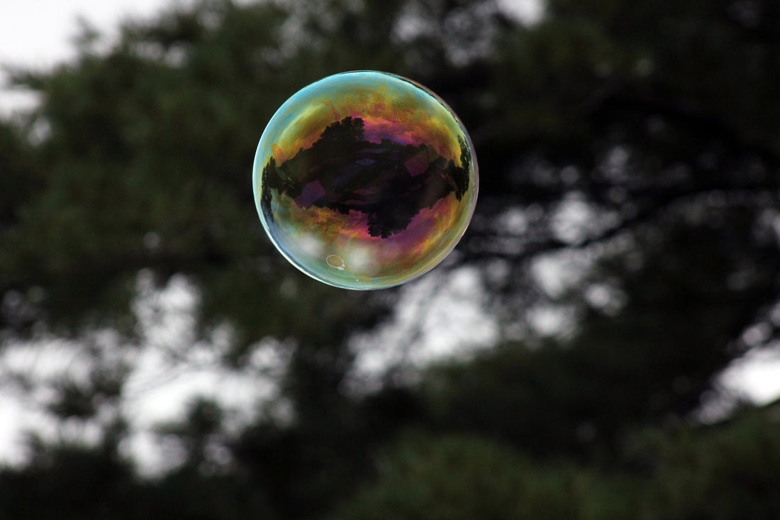 Display, bubbles & water slide