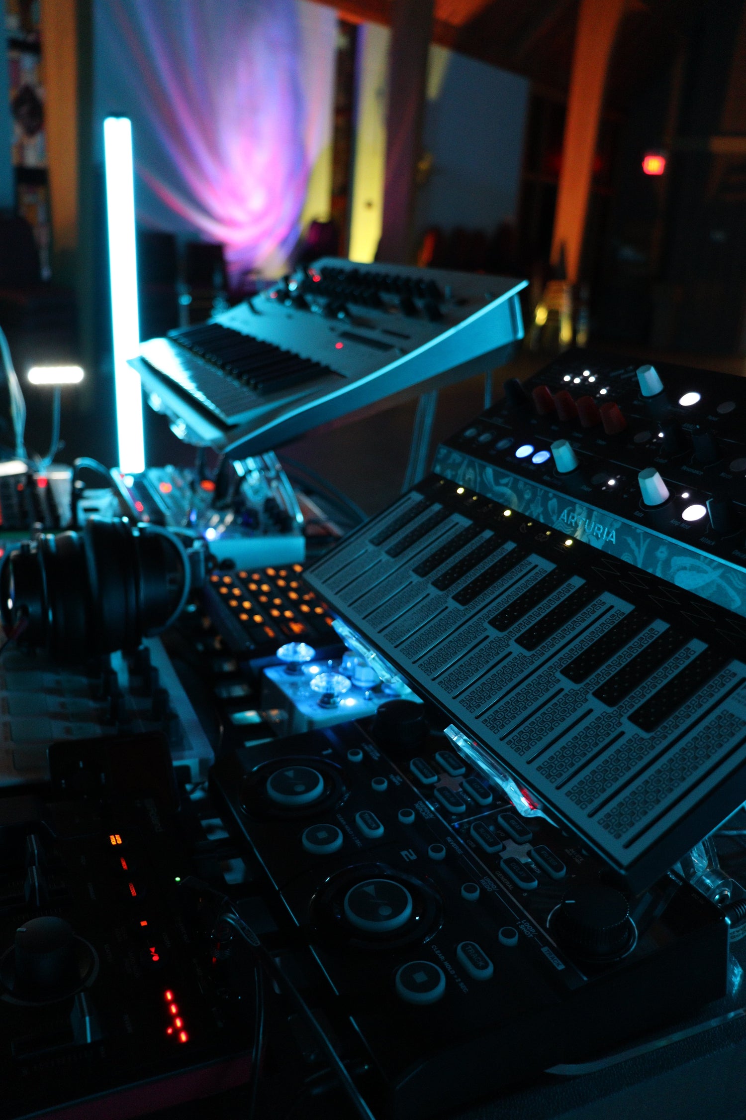 Private Synth Bath ~ Indulge in a Personalized Sound Healing Experience